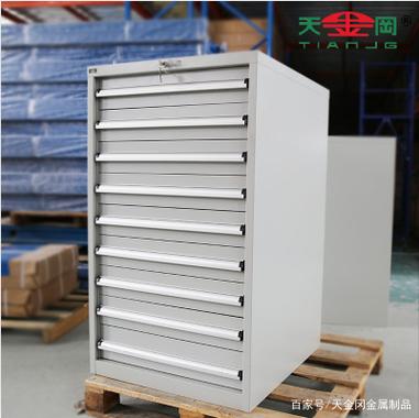 必懂的工具柜钣金加工有色金属矫正操作注意事项!
